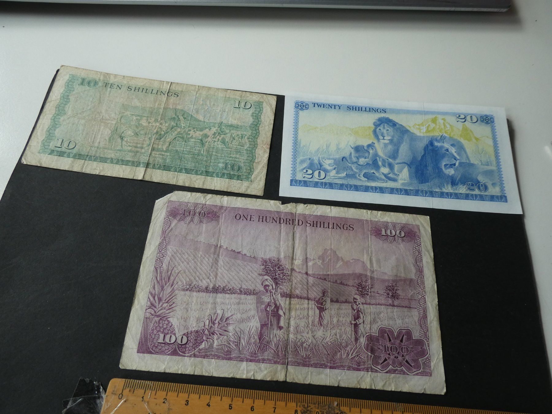 Banconote: Kenya, 3 alte Geldscheine – Usato da Hinterforst venduto da Rohusri 1