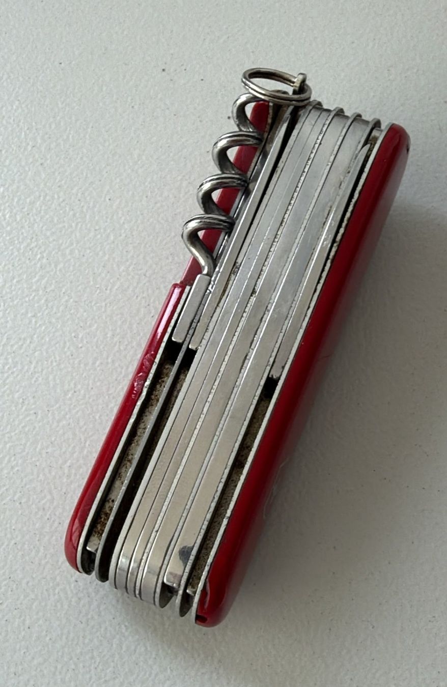 Victorinox Couteaux de poche: VICTORINOX SACKMESSER – D'occasion à Zürich par Frei-Occasionen 4