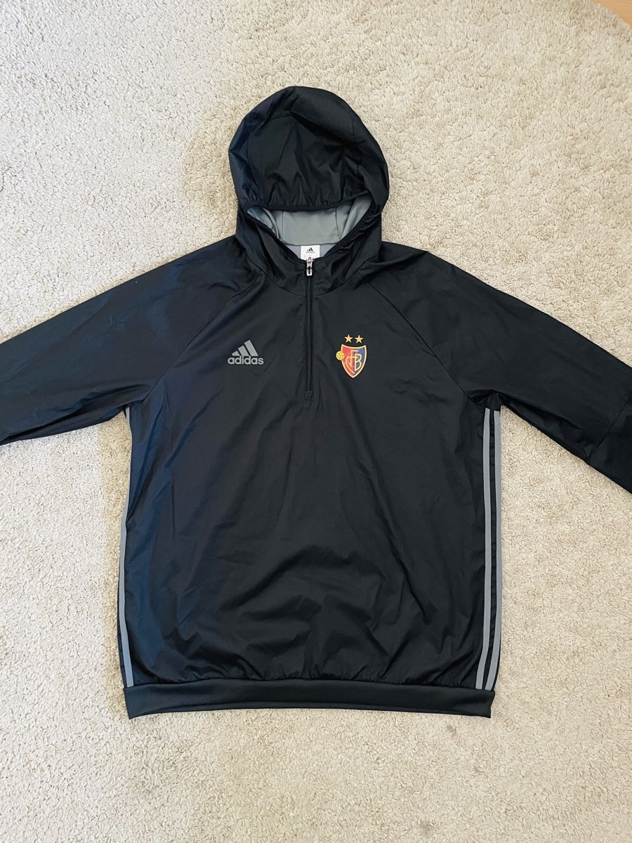 Adidas Jacken: Adidas FC Basel Regenjacke Grösse XL  – Gebraucht aus Basel von MarkenundKleidung 2