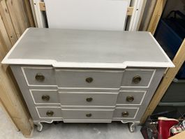 Kommode / Chest of drawers 