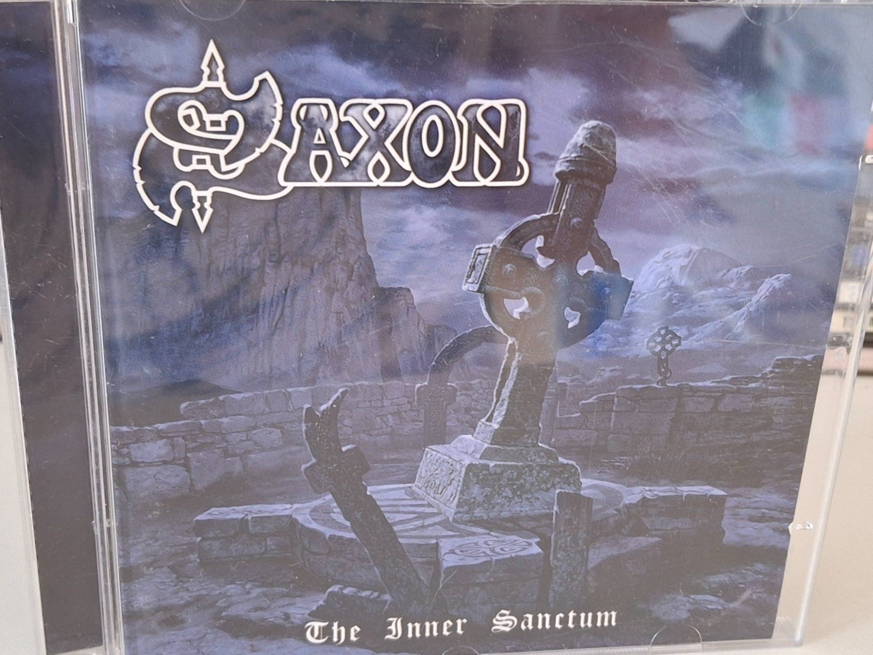CD: CD Saxon - The Inner Sanctum – Usato da Aarberg venduto da Jackup1