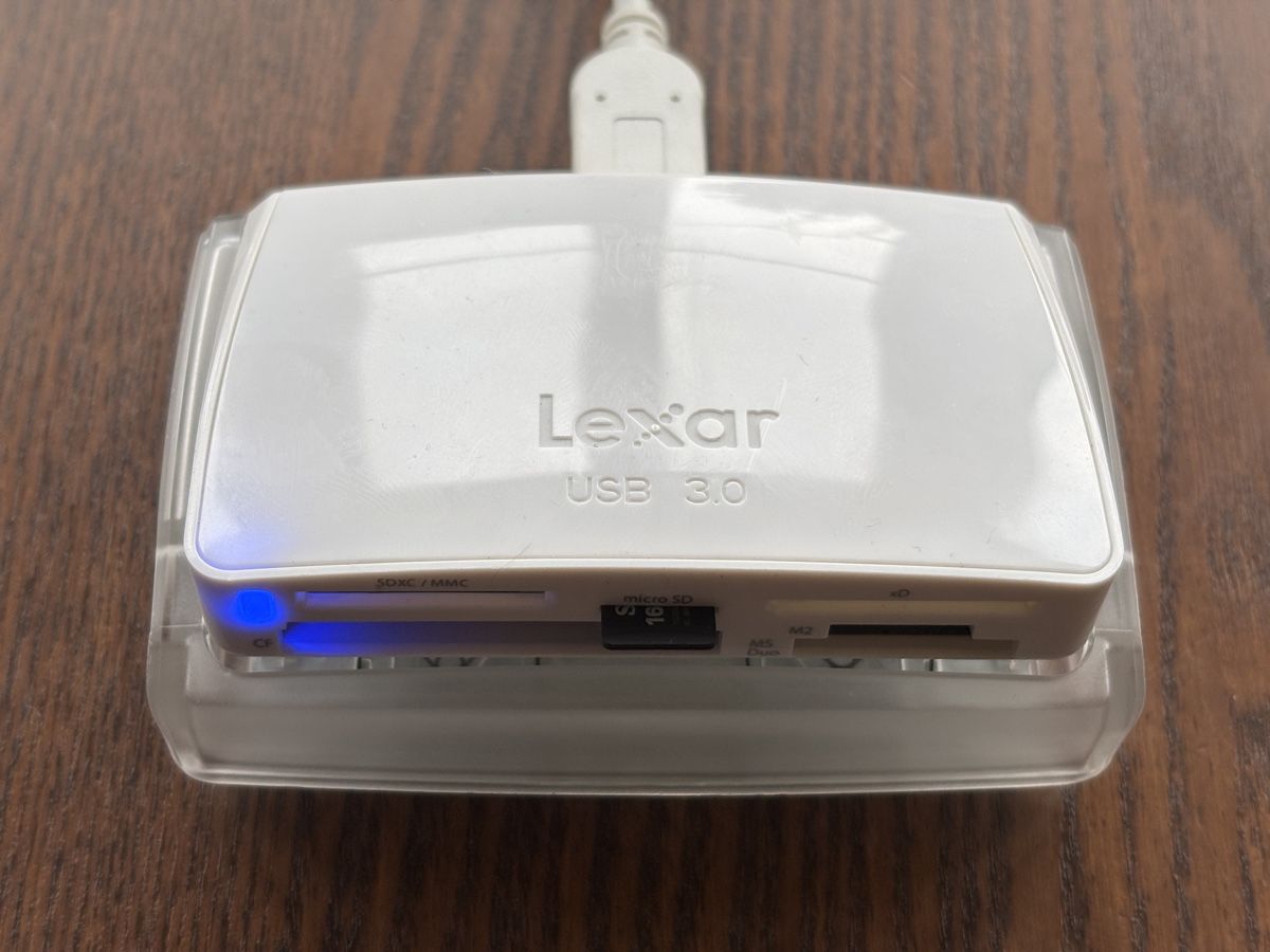 Lexar Kartenlesegeräte: Lexar Multi Card Reader 25 in 1 USB 3.0 wie NEU – Neu (gemäss Beschreibung) aus Küssnacht am Rigi von sie_5yqs 3