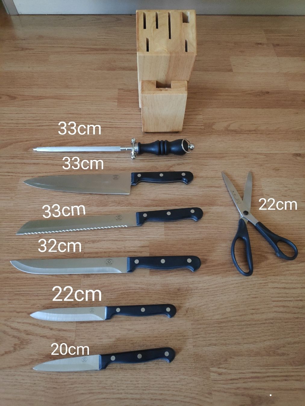 Coltelli: couteaux de cuisine+ socle – Nuovo (secondo la descrizione) da Couvet venduto da fat_kyl7 1