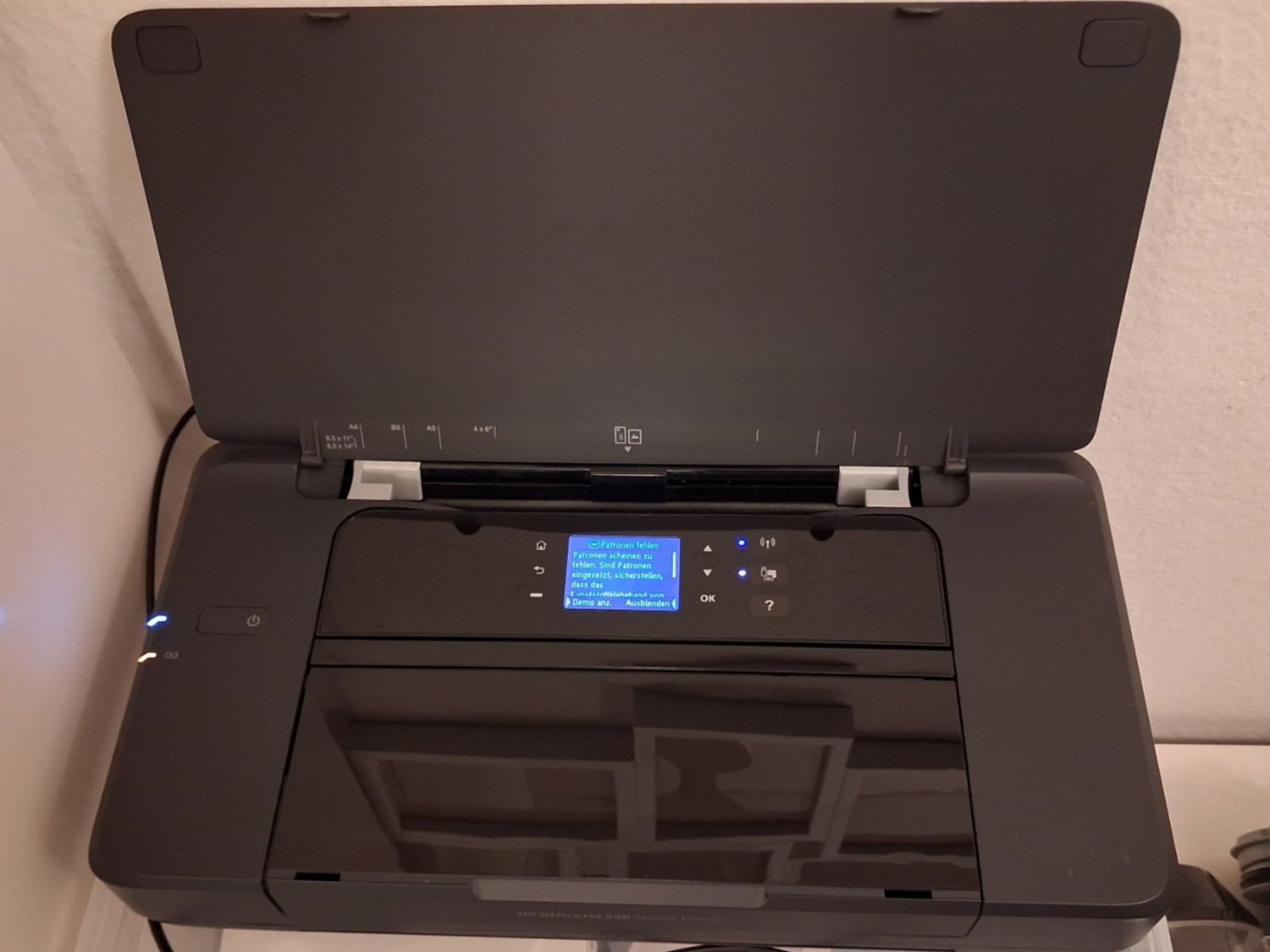 Hewlett Packard Stampanti: HP OFFICEJET 200 MOBILE PRINTER TRAGBARER DRUCKER & PATRONEN – Nuovo (secondo la descrizione) da Effretikon venduto da SEMOUNA 2