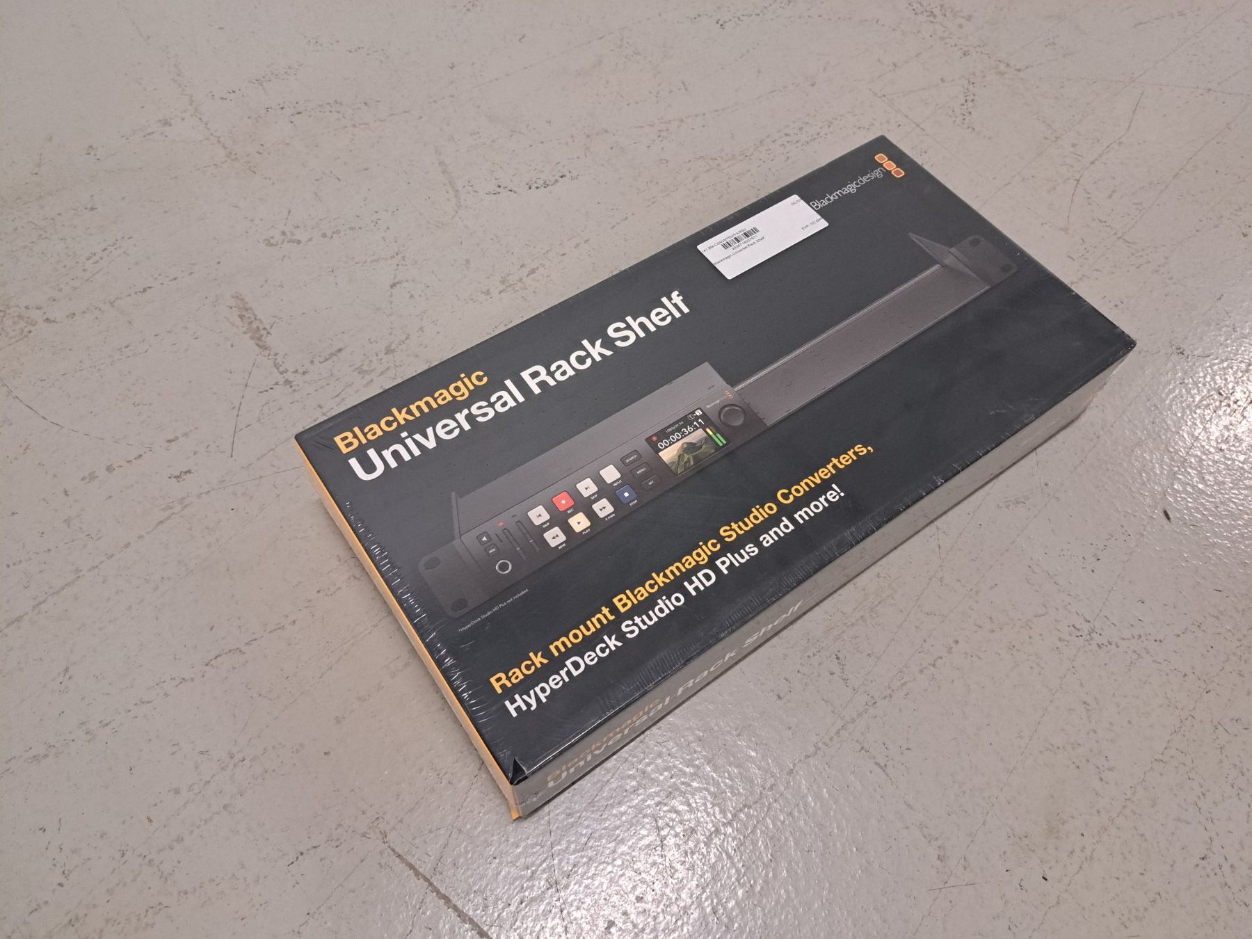 Sonstiges Zubehör: 19 Zoll Blackmagic Universal Rack Shelf 1 HE – Neu und originalverpackt aus Embrach von lichttechnik 4