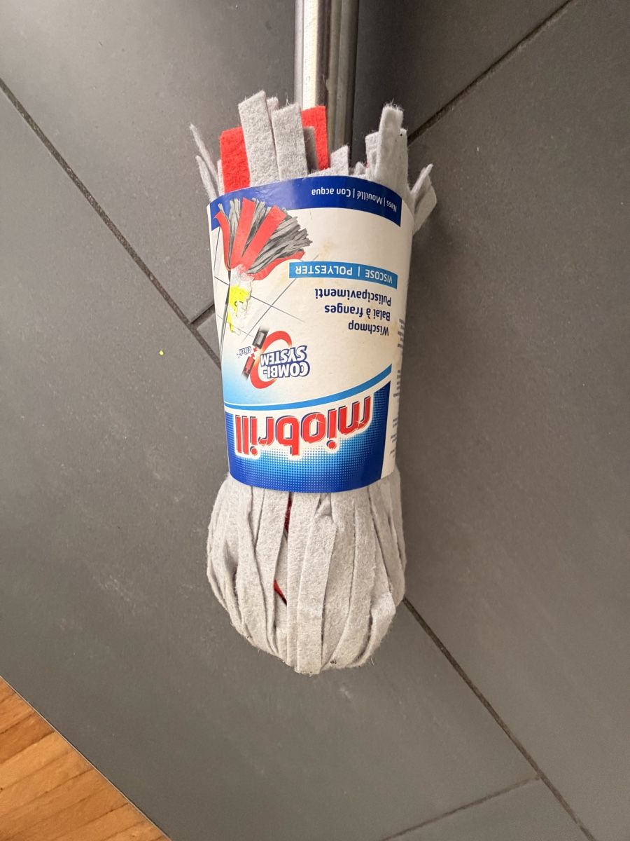 Miobrill Sonstige Reinigungsgeräte: Miobrill Wischmopp mit Teleskopstiel – Neu – Neu und originalverpackt aus Buchs AG von GresaaB 1