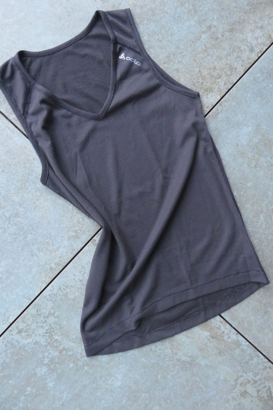 Odlo Tops: odlo Zeroweight Polyestertop Grösse S – Neuf (Voir description) à Wil ZH par Tamagy