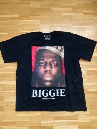 T-Shirt BIGGIE von Pull&Bear, Grösse XL