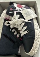 NEU Geox Kinder Turnschuhe Grösse 33 Navy mit Blume