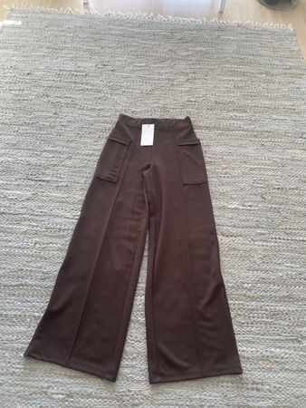 Zara Hose. Gr. S. Neu mit Etikett