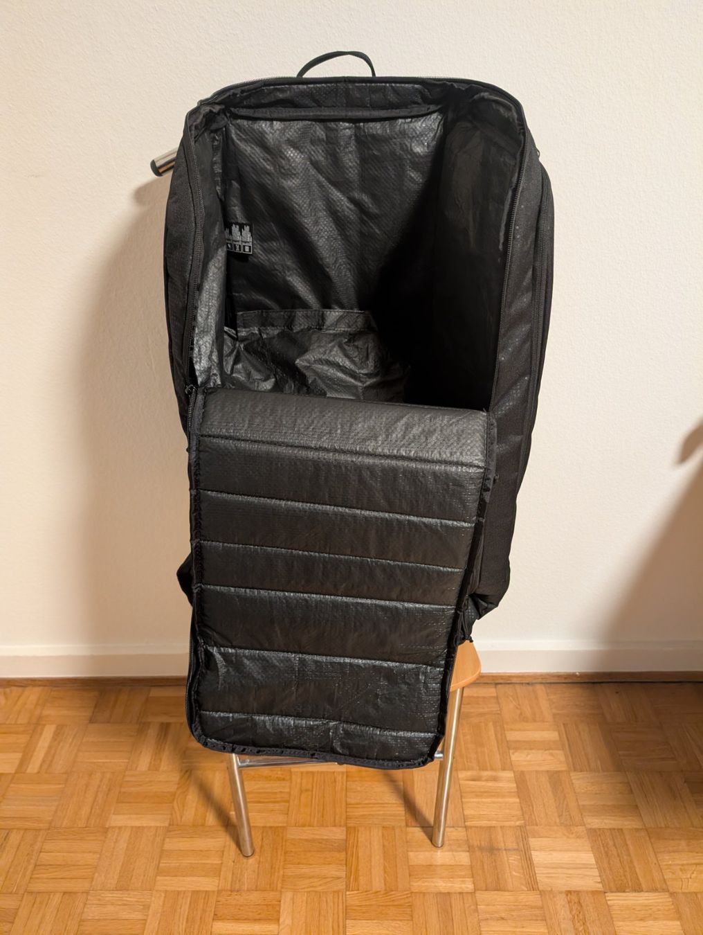 Evoc Zaini: EVOC Skirucksack – Usato da Basel venduto da Daniel611 3