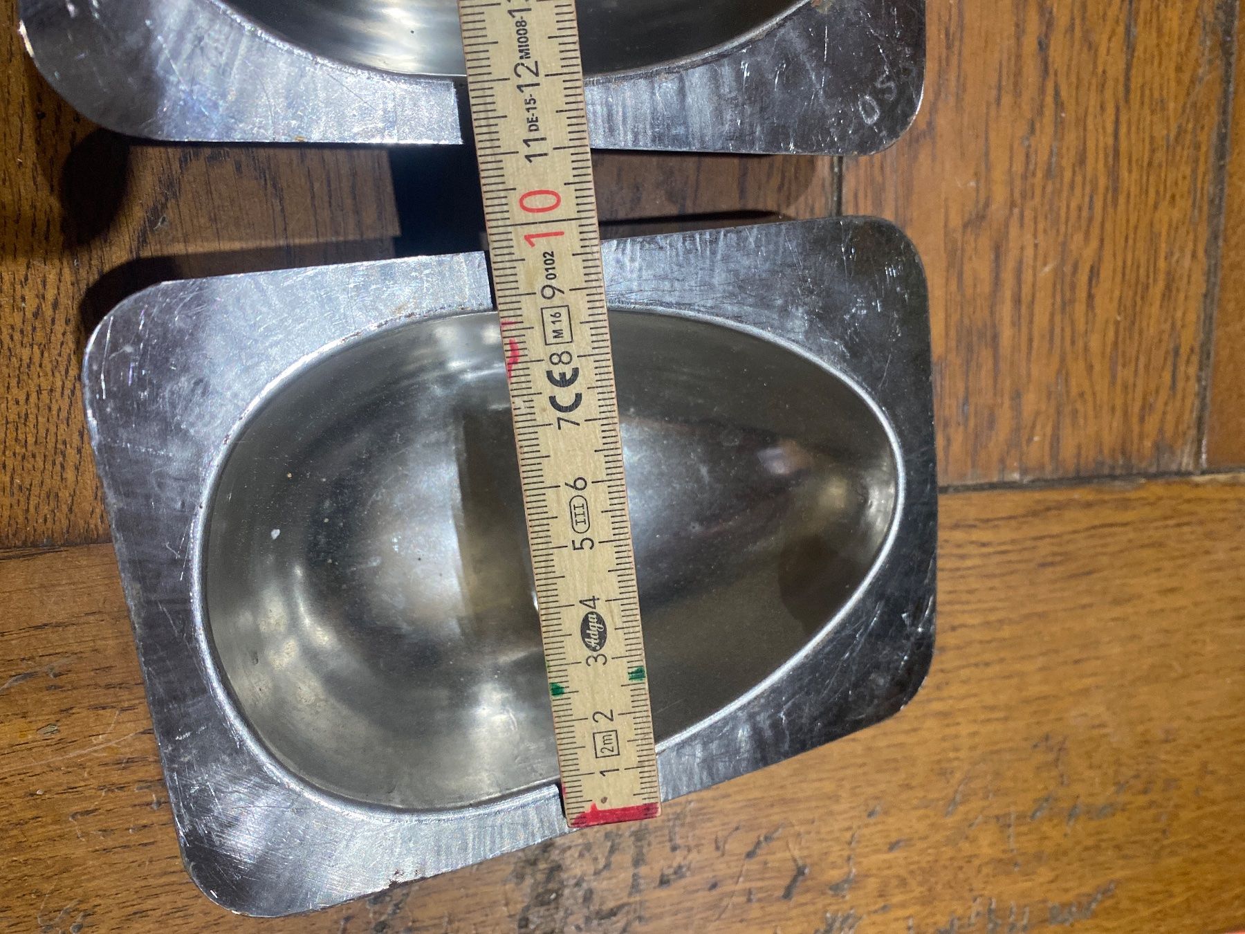 Teglie da forno: Moule chocolat œuf 12cm – Usato da Lajoux JU venduto da Briard0 2