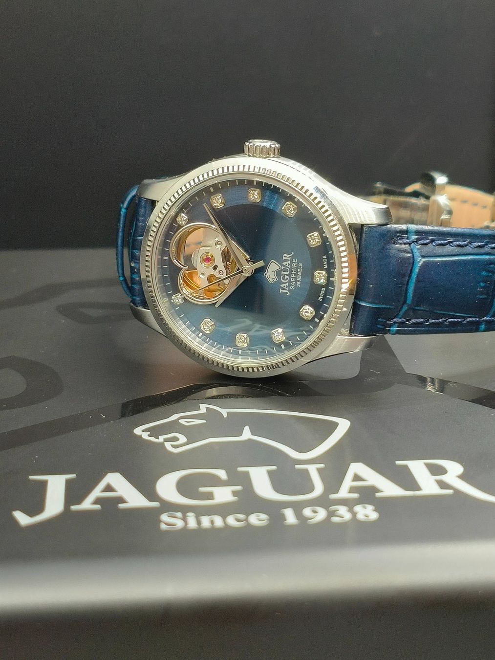 Montres: Jaguar – Neuf avec emballage d'origine à La Chaux-de-Fonds par curtitswisswatches 2