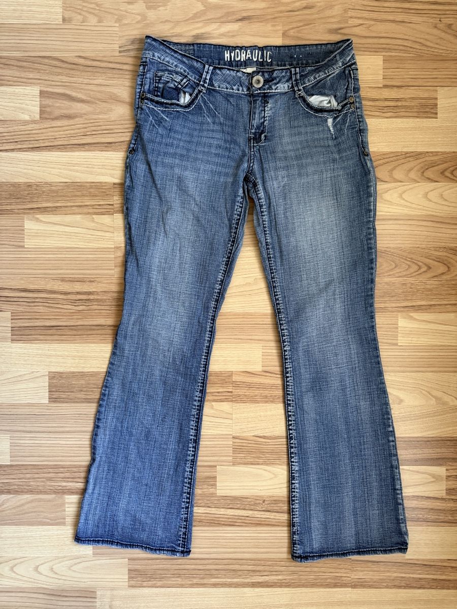 Jeans: Bootcut Jeans Frauen – Usato da Allschwil venduto da power9000 1