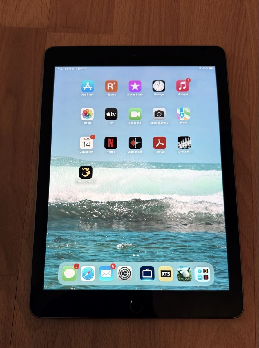 Apple Tablet PC: Ipad 5 128 GB Silber – Usato da Egg b. Zürich venduto da Stence-76