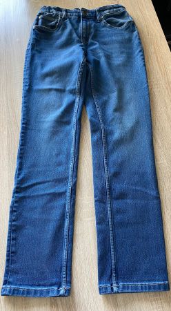 STRAIGHT JEANS GRÖSSE 170