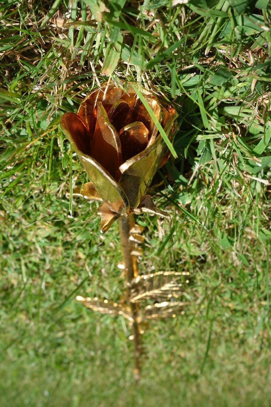 Altri gioielli: Rose "goldfarben" Zinn – Usato da Weggis venduto da Giorgio3005 2