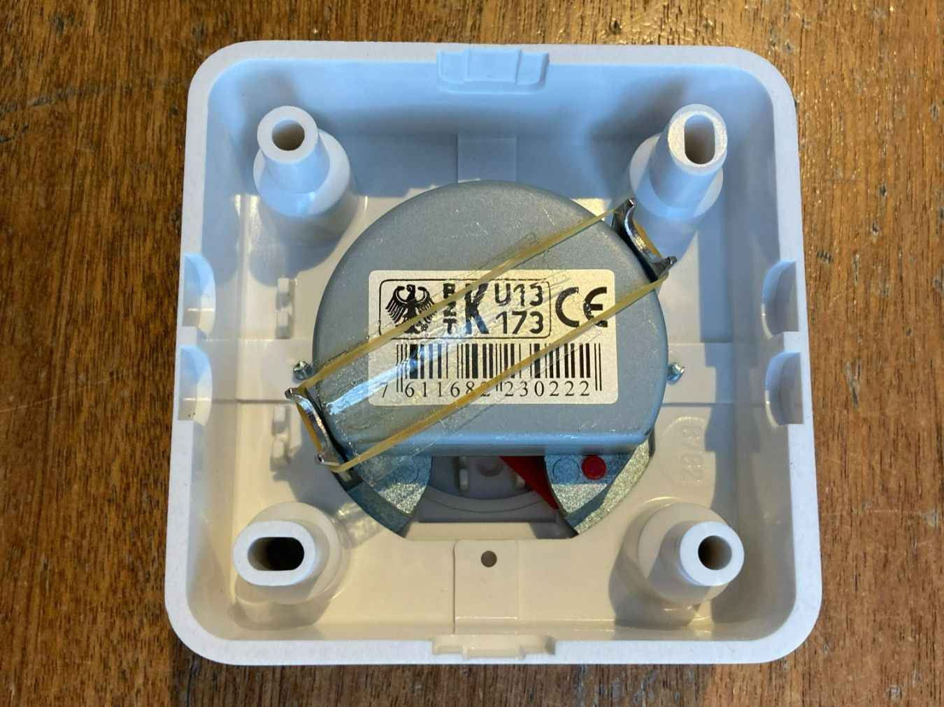 Spine: Antennendose 2-Loch NEU – Nuovo (secondo la descrizione) da Widnau venduto da SIIVSIIV 2