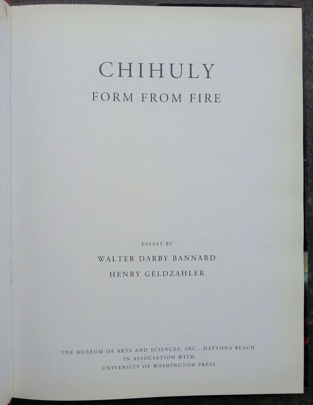 Livres: CHIHULY - FORM FROM FIRE - Glaskunst, signiert, 1993 – D'occasion à Oberriet SG par ganesh435 2