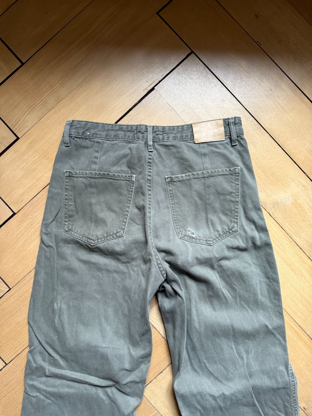 Mango Jeans: MANGO - Jeans olivgrün 38 – D'occasion à Zürich par Diazaio 3