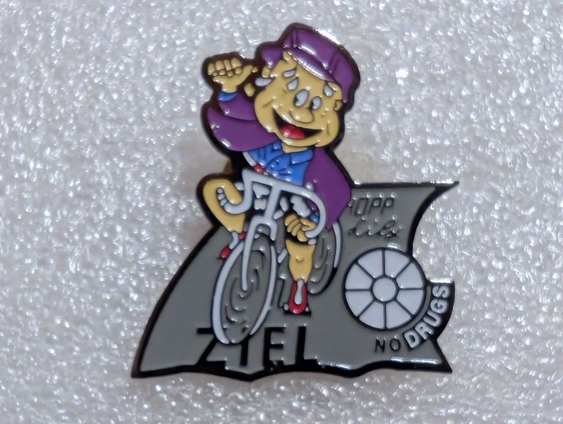 Placchette & Badge: Ansteckpin 263: No Drugs – Usato da Oppligen venduto da Pin-Fall-Shop