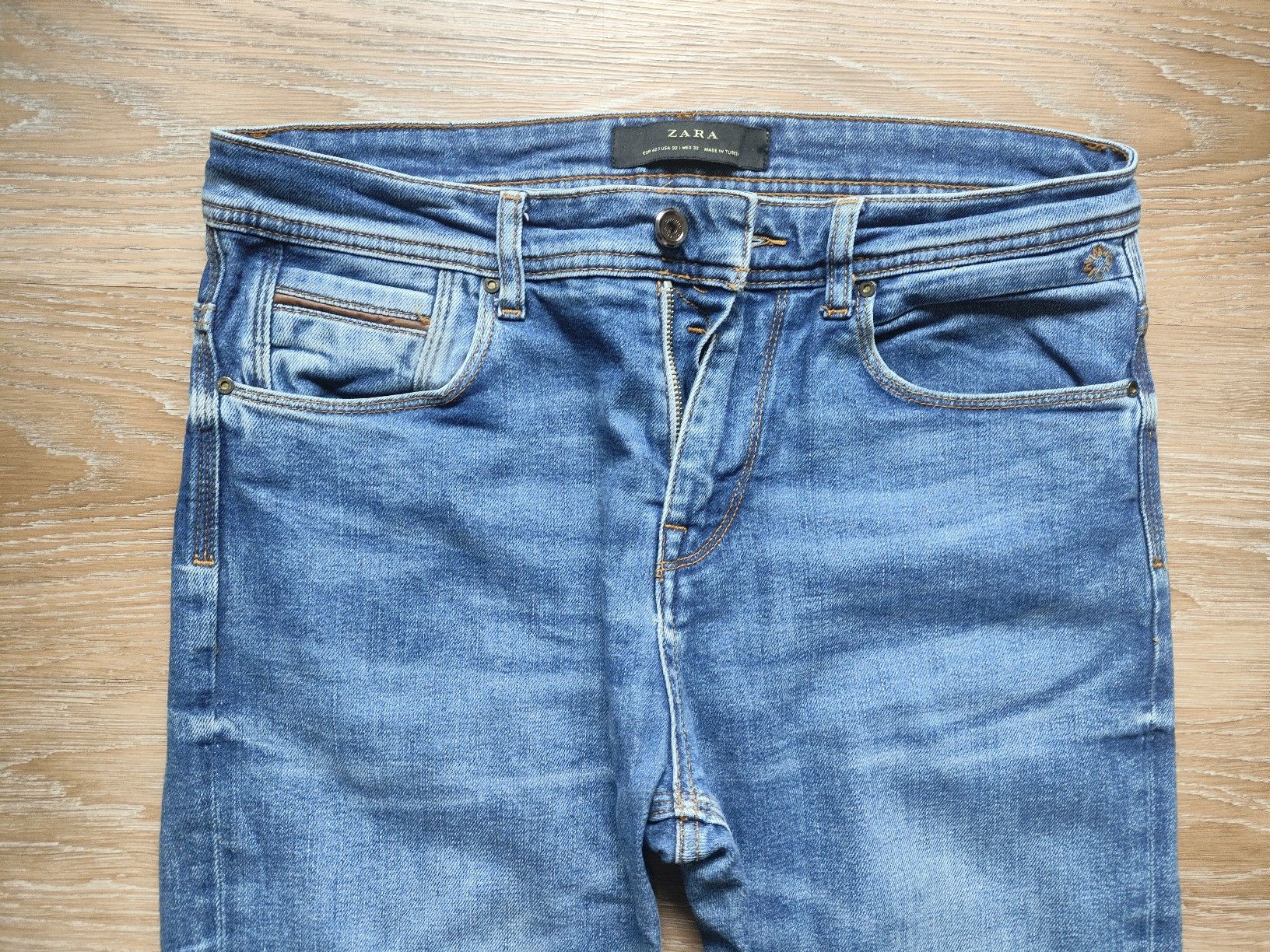 Zara Jeans: Zara Denim Premium Jean – Nuovo (secondo la descrizione) da Winterthur venduto da Ajcps 1