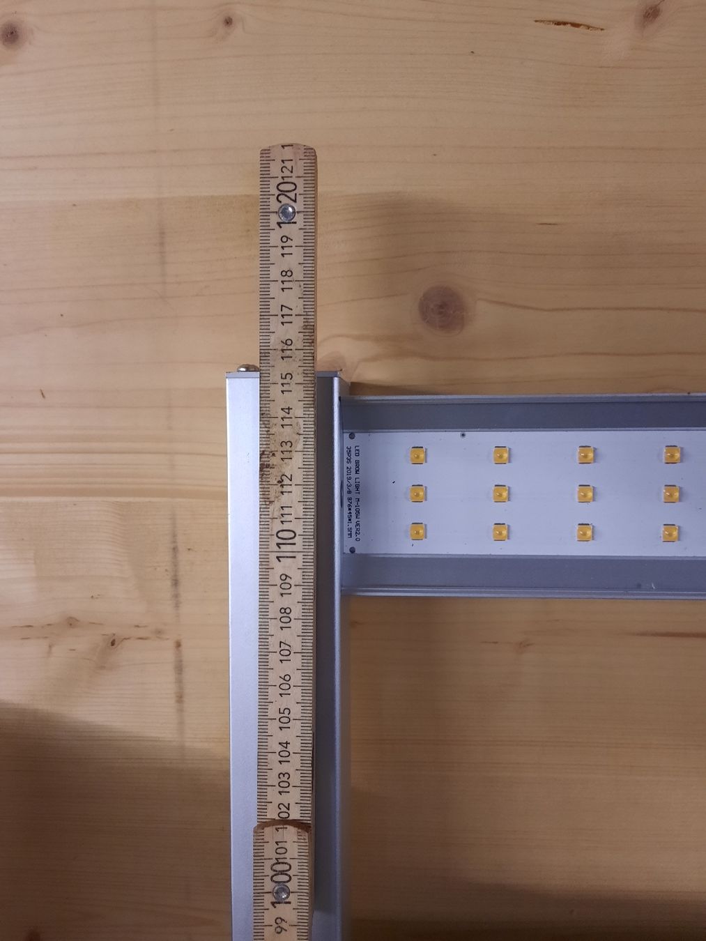 Horizon Lampade: LED Pflanzenlampe  – Usato da Güttingen venduto da alles-m 2