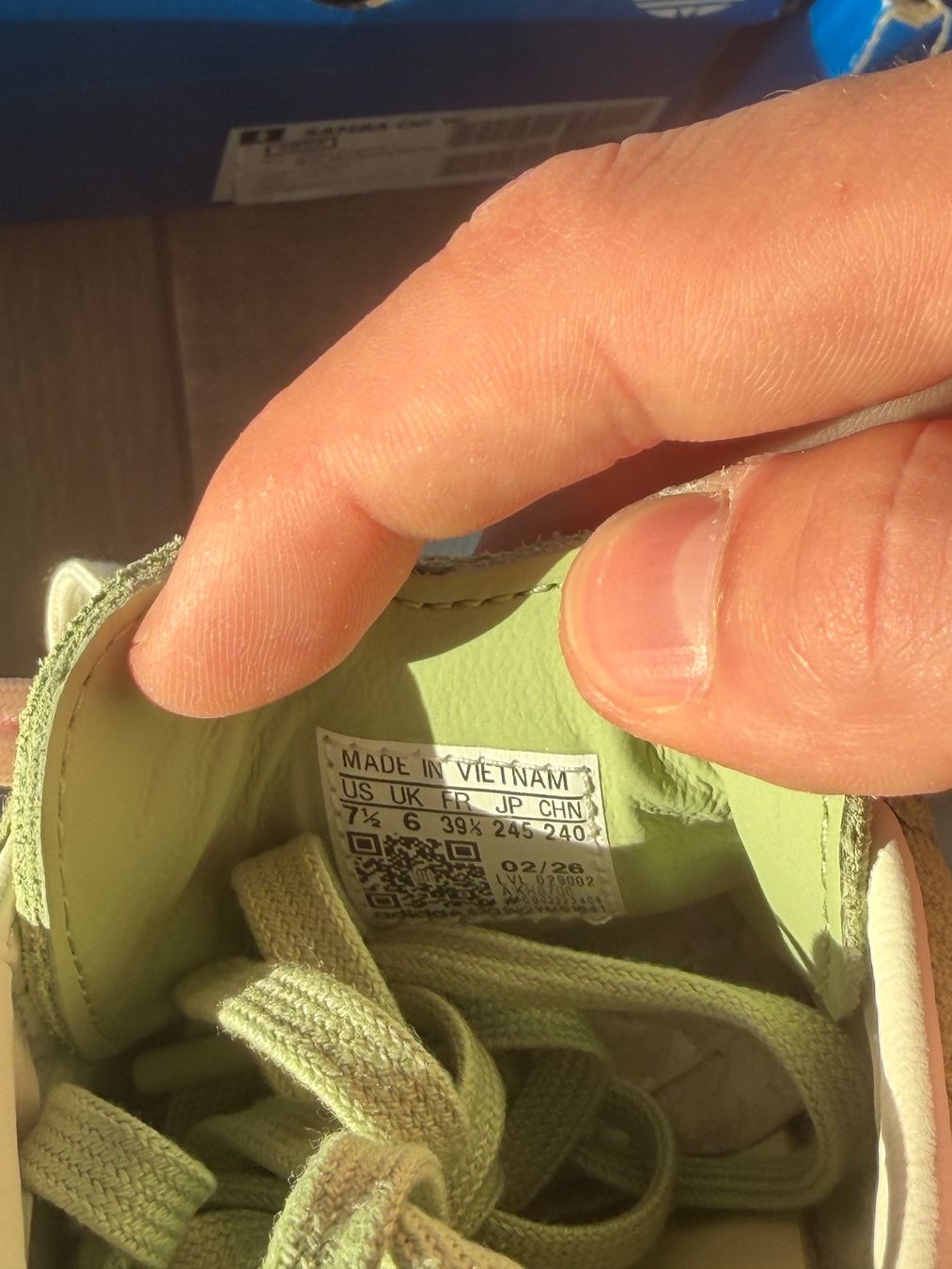 Adidas Scarpe da donna: adidas Samba OG Molly-Mae Matcha – Nuovo e nell'imballaggio originale da Yverdon-les-Bains venduto da ioustock 3
