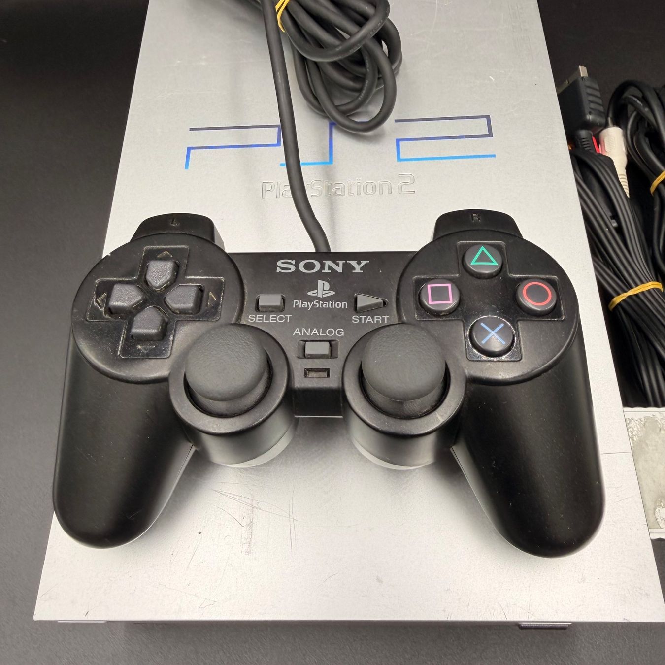 Sony Consoles: PlayStation 2 (Fat) SCPH-50004 – D'occasion à Düdingen par Nerdworld 1