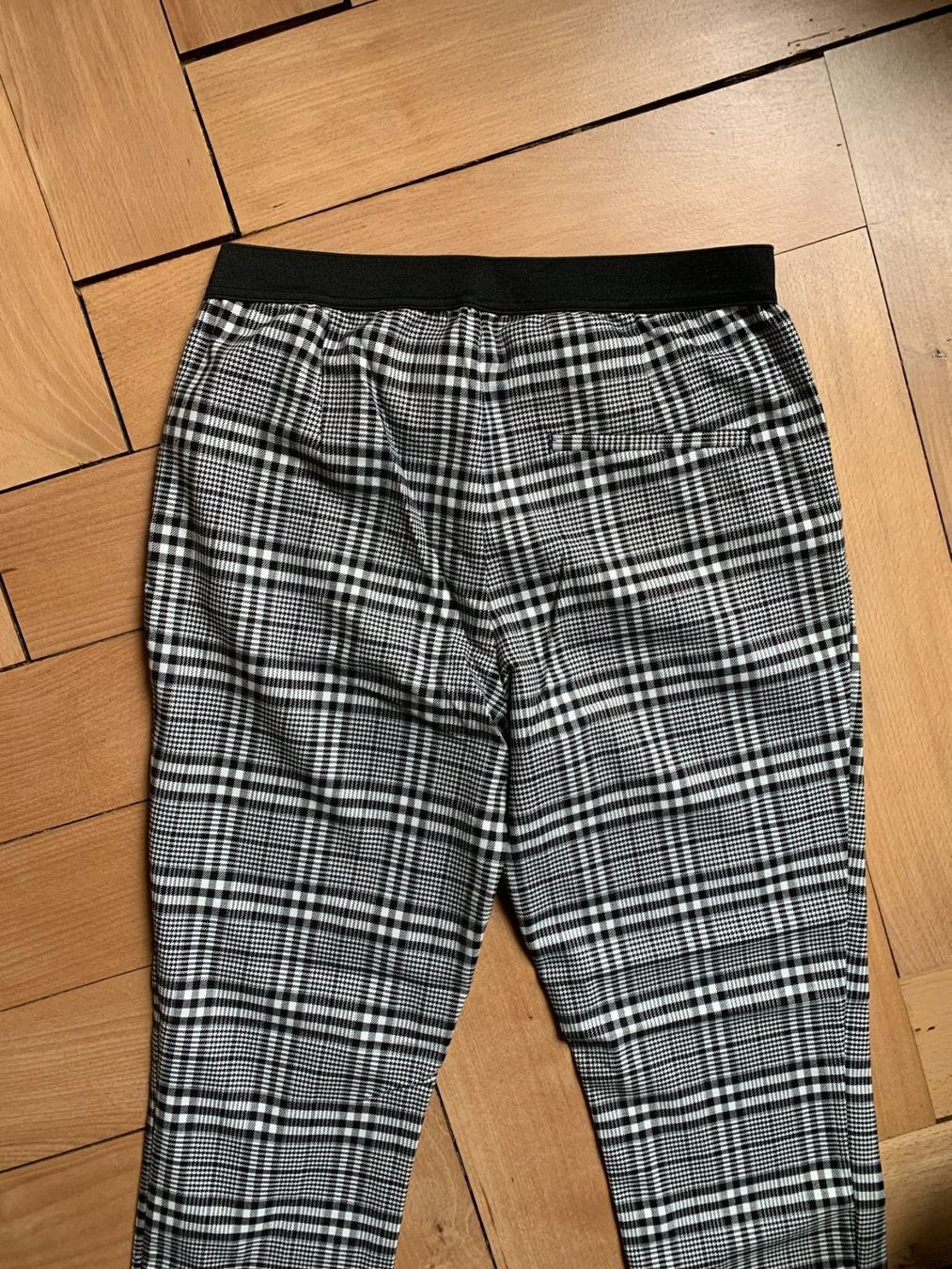 H&M Pantaloni: Hose schwarz-weiss kariert - 38 – Usato da Zürich venduto da Diazaio 2