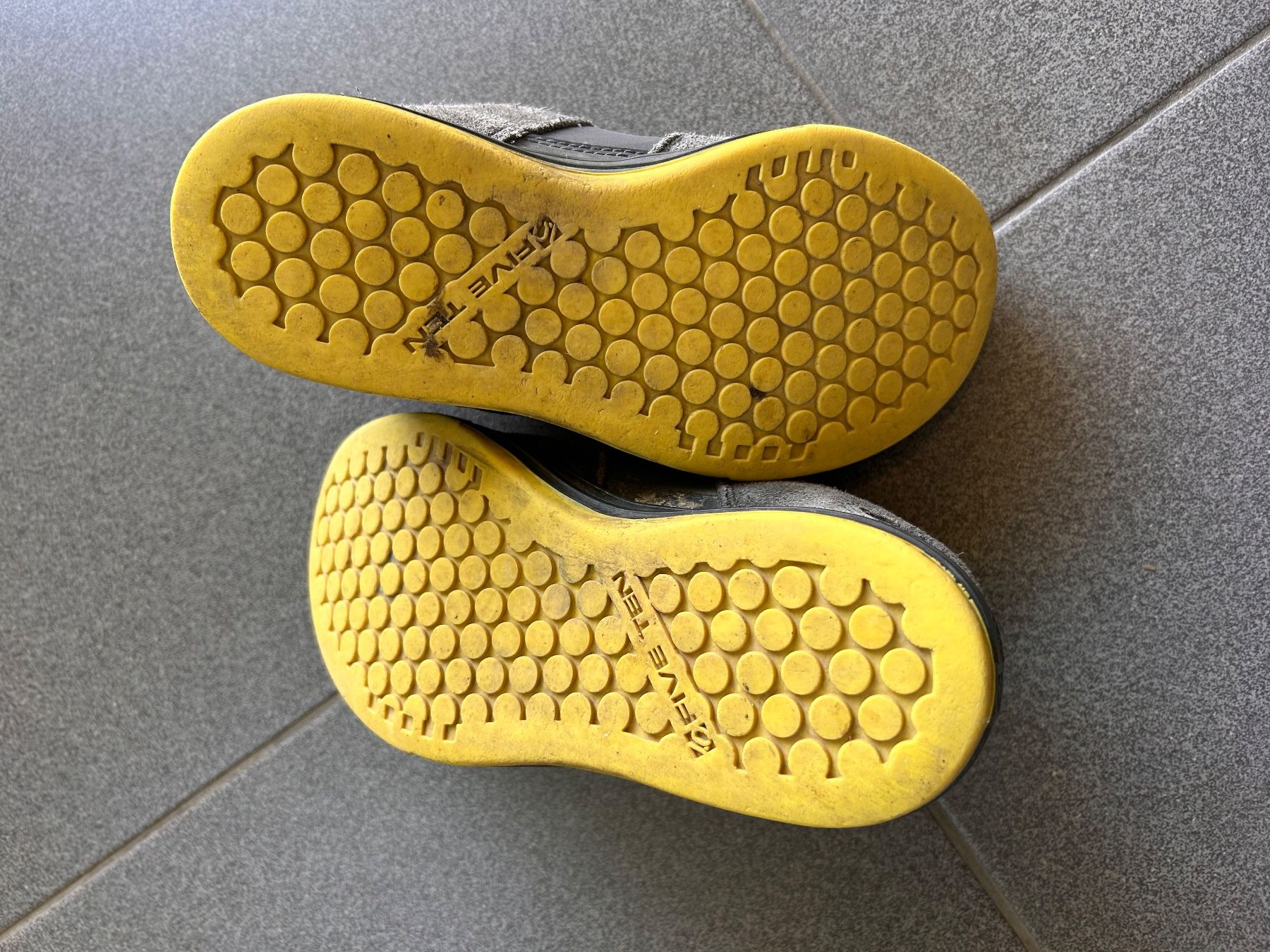 Five Ten Scarpe da uomo: Fiveten Bikeschuhe adidas gr 32 – Usato da Altdorf UR venduto da arnosteff 1