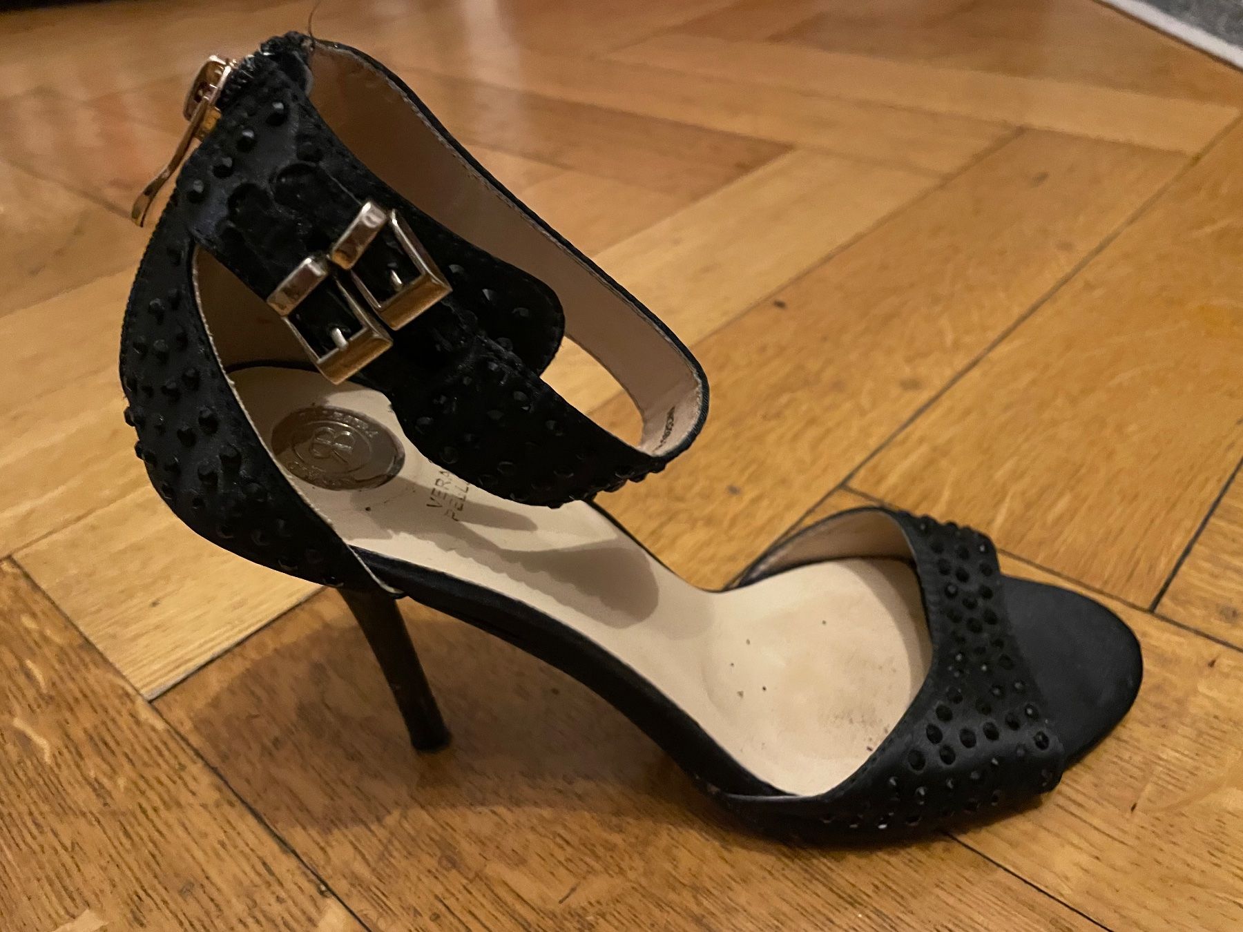 Scarpe da donna: Chaussures taille 40 – Usato da Fribourg venduto da mar_6syg 2