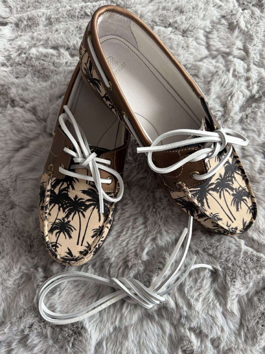 Navyboot Scarpe da donna: Sommerliche Damen Bootsschuhe mit Palmen, Grösse 38 – Nuovo e nell'imballaggio originale da Herzogenbuchsee venduto da closetflip 1