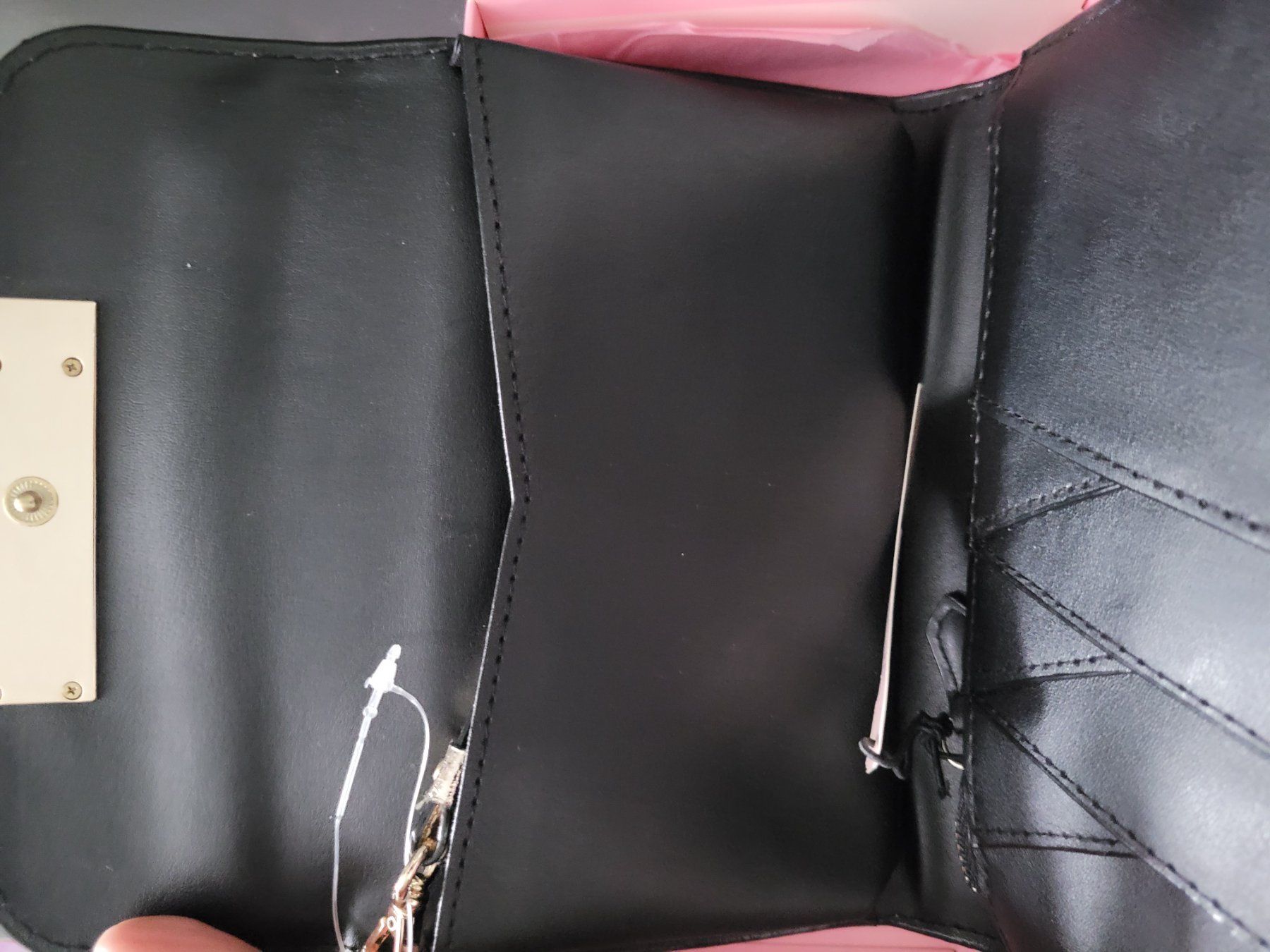 Victoria's Secret Portamonete: Victoria's Secret Wristlet Gold – Nuovo e nell'imballaggio originale da Zürich venduto da vic_w2tl 1