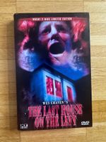 THE LAST HOUSE ON DE THE LEFT.  (DVD/HARTBOX).  16/1000