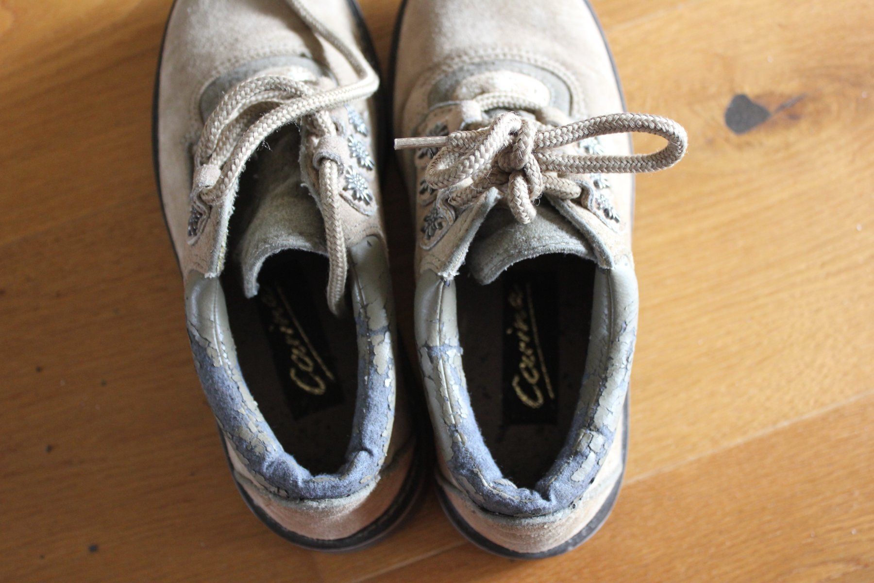 Scarpe da donna: Carina Wanderschuhe, beige, Grösse 36 – Usato da Rapperswil SG venduto da wangtcm 2