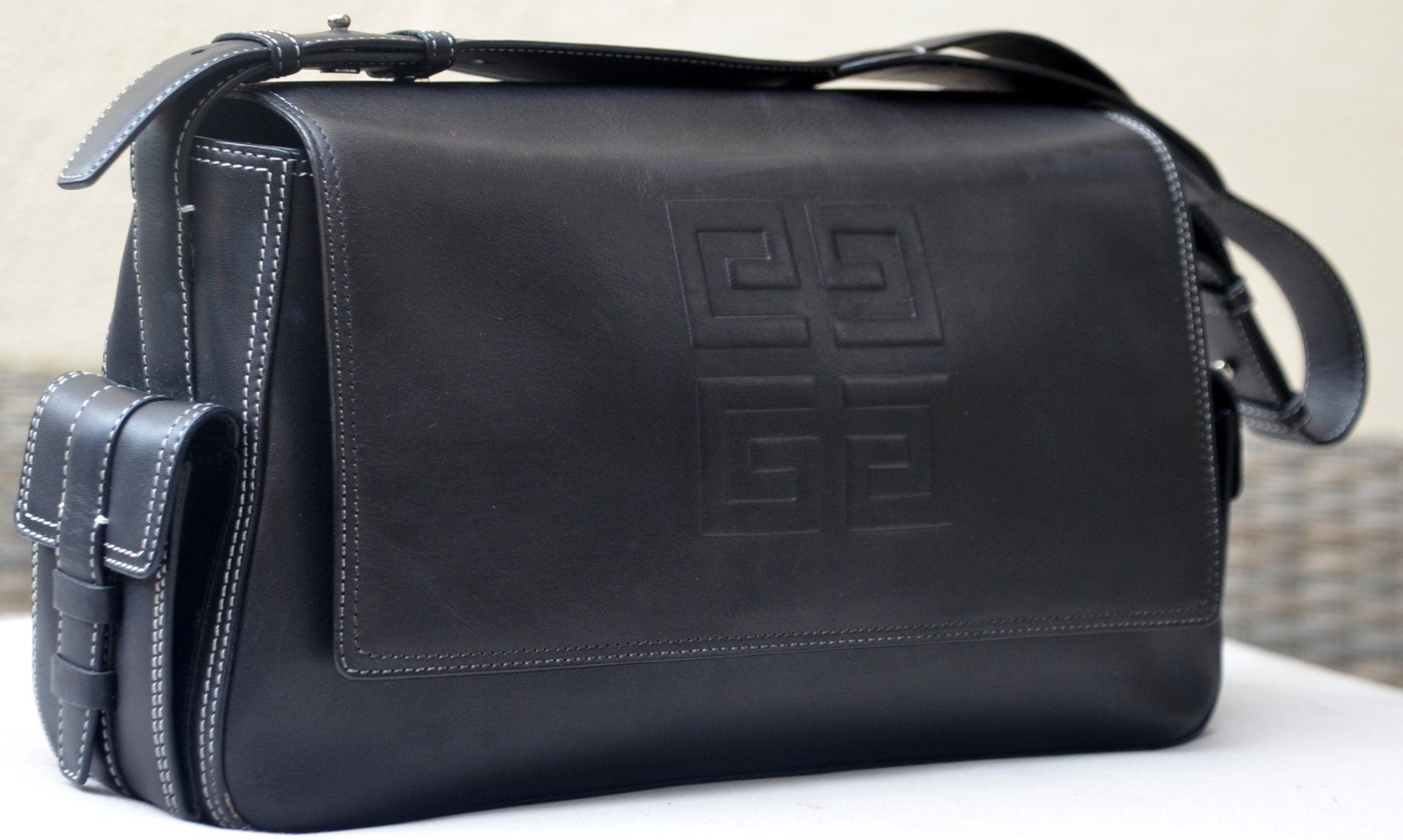 Givenchy Borse: Givenchy Tasche / sac – Usato da Collonges venduto da arashee 2