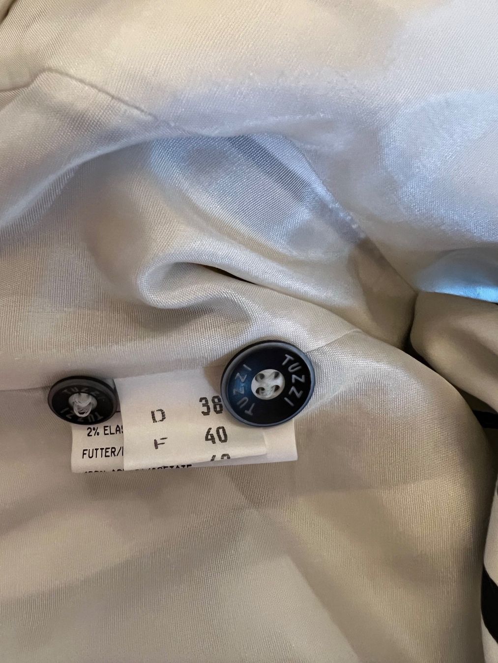 Giacche: Tuzzi Blazer – Nuovo (secondo la descrizione) da Kloten venduto da pae_wq5j 3