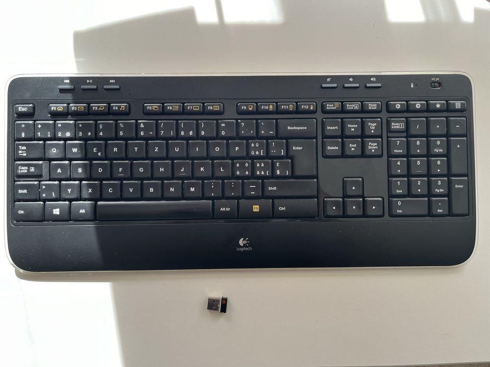 Logitech keyboard K520 wireless with dongle (Gebraucht) in Liestal für ...