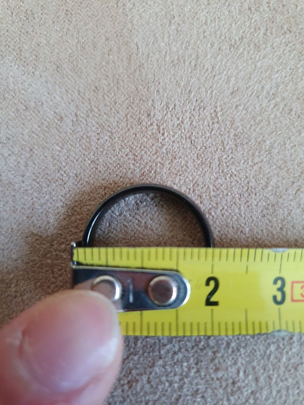 Ringe: Ring aus Metall ins Schwarz – Gebraucht aus Zürich von Leica.C89 3