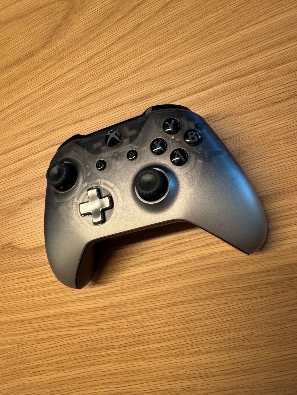 Microsoft Controller: Xbox One Controller - Phantom Black Edition – Gebraucht aus Zürich von ShotaroKaneda 1