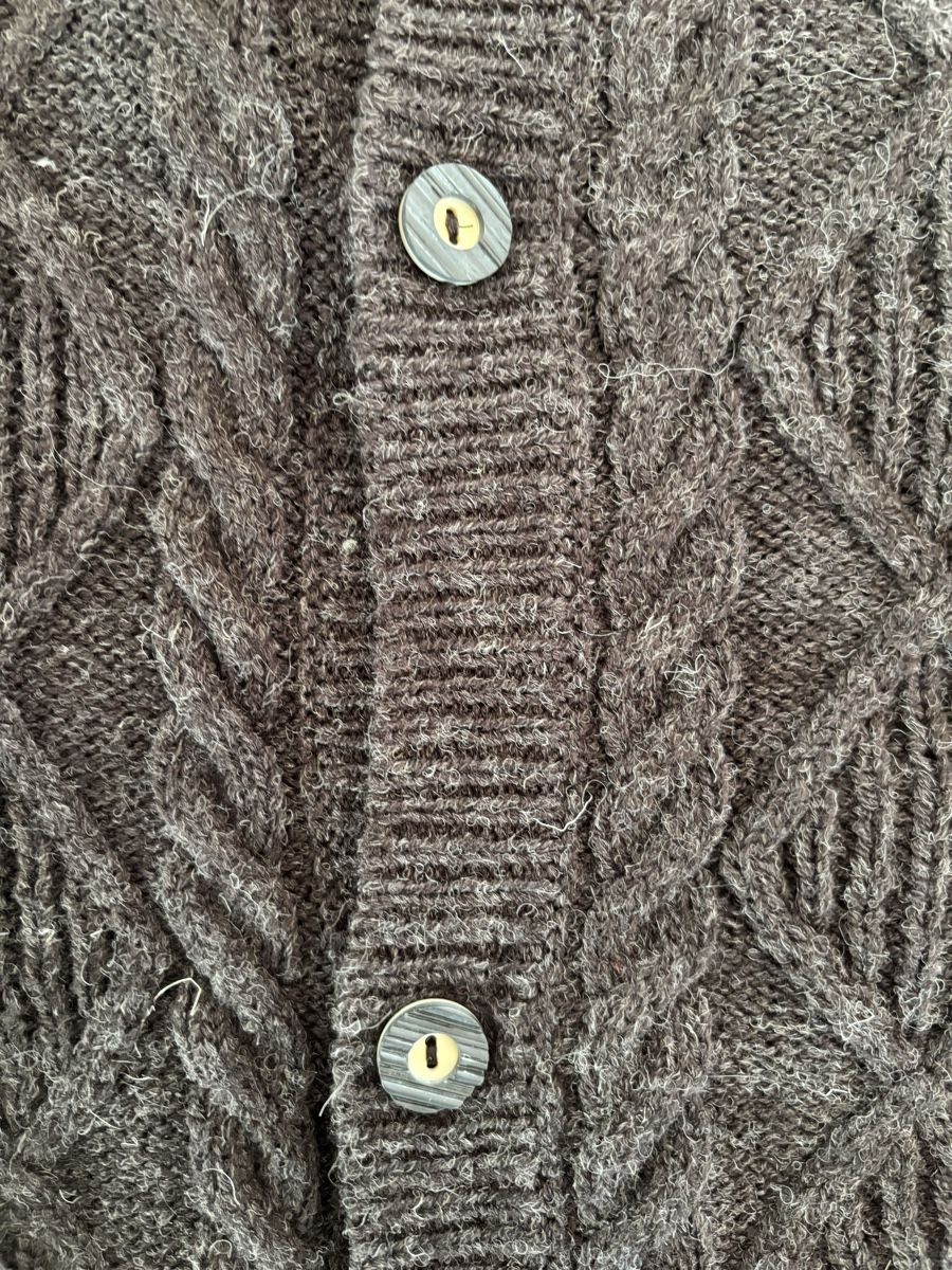 Vestes: Oktoberfest, Strickjacke, Strickpullover – D'occasion à Flaach par Banane1977blau 1