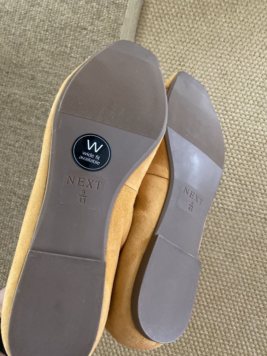 Next Scarpe da donna: Mustard flat shoes – Nuovo (secondo la descrizione) da Safenwil venduto da rgs_tg62 2
