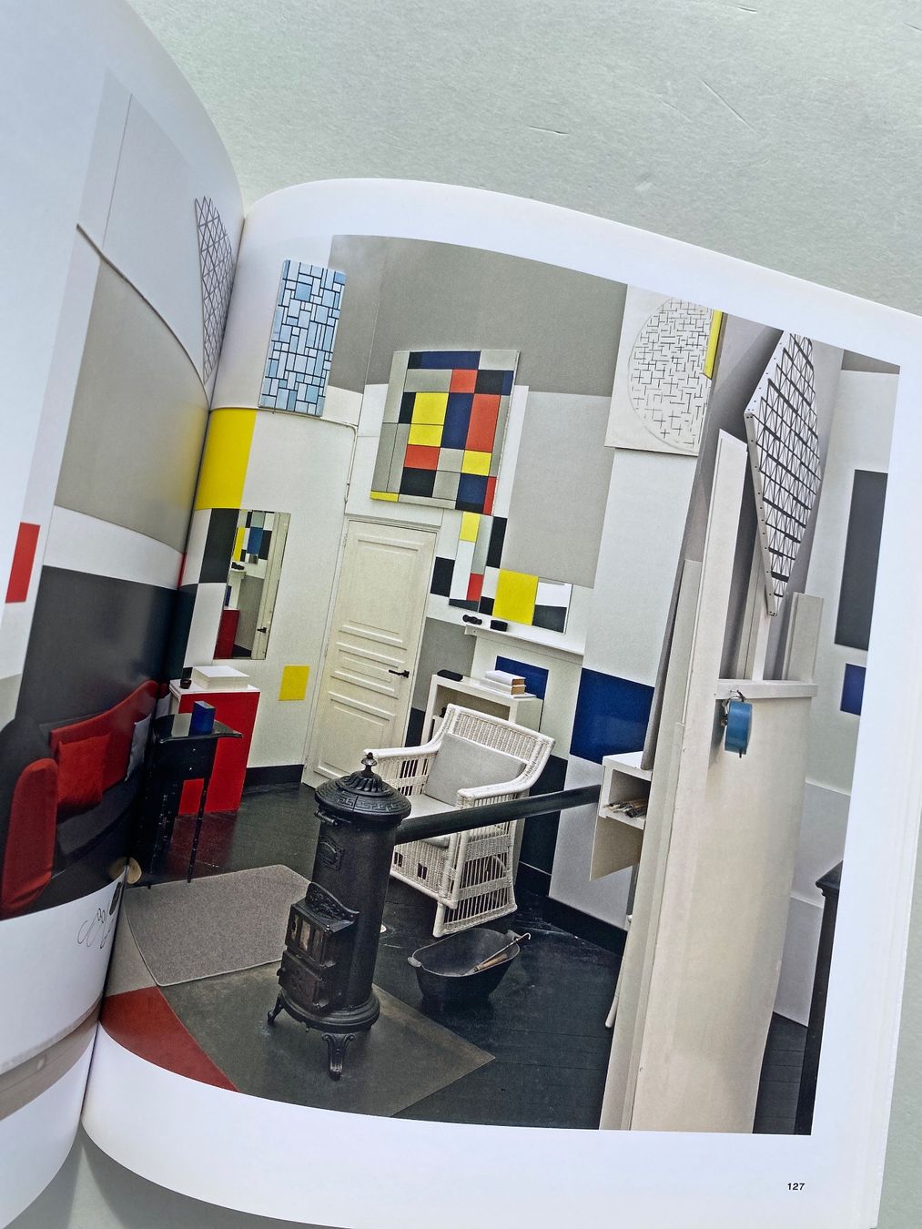 Libri: Mondrian and His Studios: Colour in Space Art Book. – Usato da Zürich venduto da lesgarcons 3