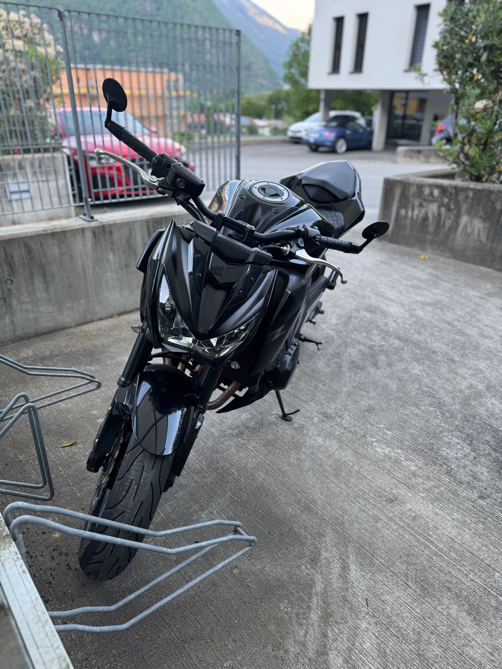 Kawasaki Strasse: Kawasaki Z800 ABS – Gebraucht aus Gorduno von kae_69lh