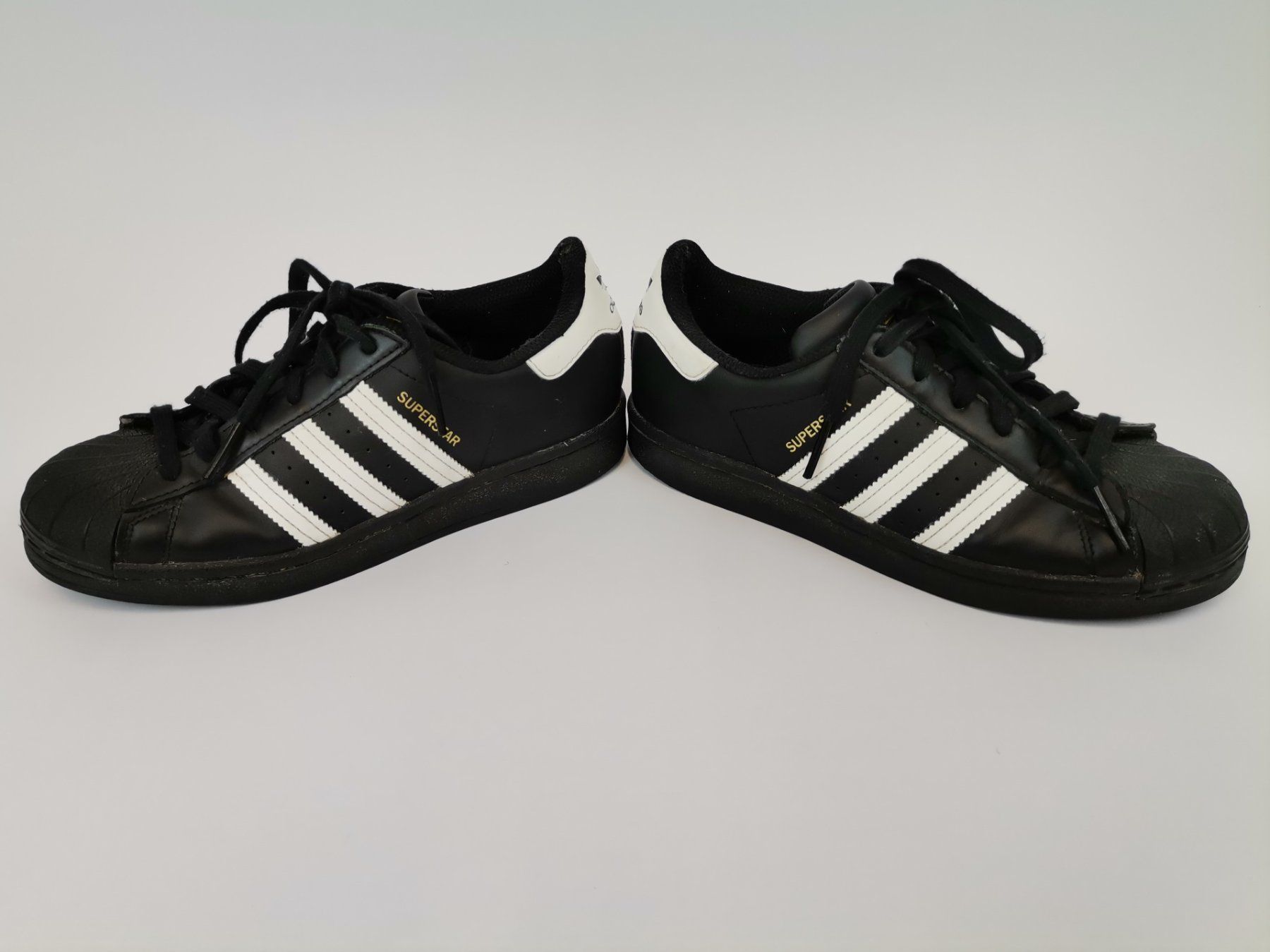 Adidas Chaussures hommes: ADIDAS Sneaker Superstar Schwarz Gr. 35 – D'occasion à Schaffhausen par Restwert_SH 3