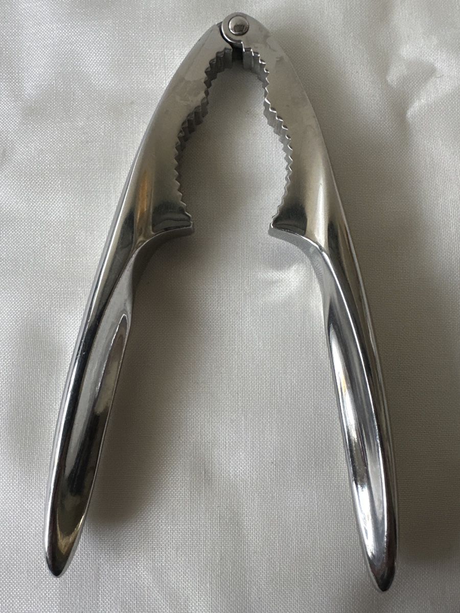 Küchengeräte: Nussknacker Edelstahl hochwertig 17cm – Gebraucht aus Zürich von Chaeffeler 4