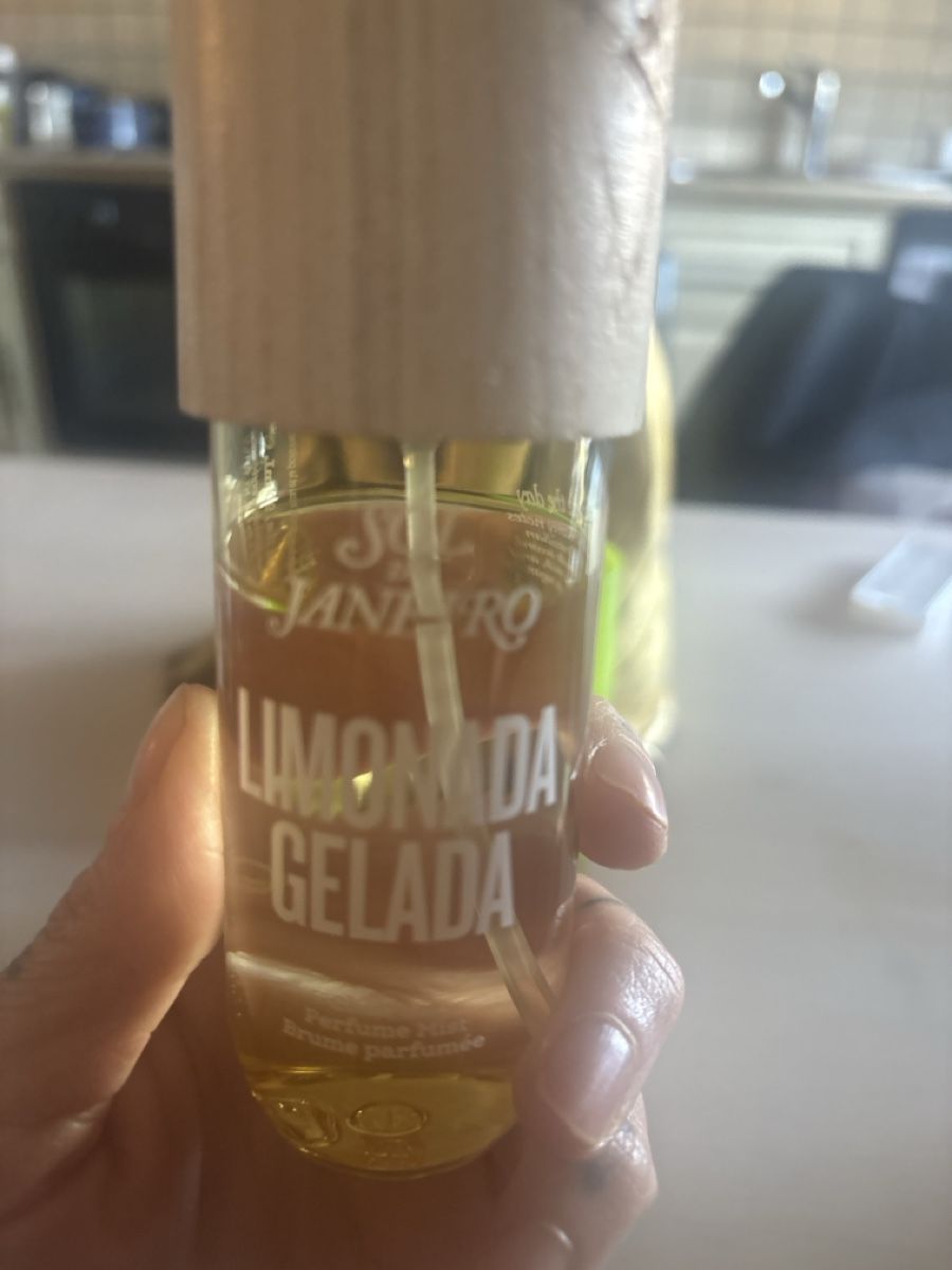 Sol de Janeiro Profumi & Eau de Toilette: Lot de brumes sol de Janeiro 90ml – Usato da Savièse venduto da chrys29 2