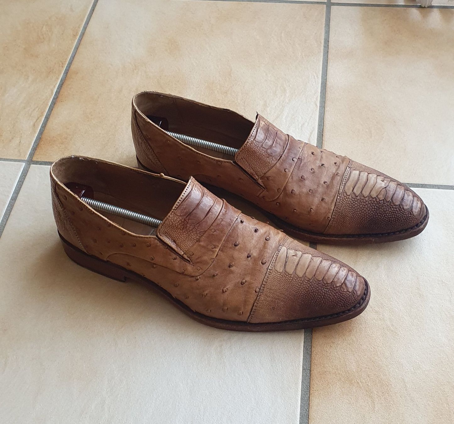 Herrenschuhe: Superbes Tirelli cuir Autruche 45 – Gebraucht aus Erde von zakleblanc