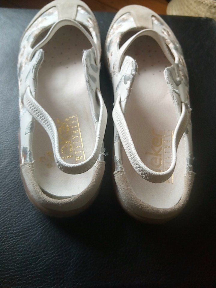 Rieker Scarpe da donna: Ballerinas von Rieker Gr. 40 – Usato da Magden venduto da Mandy13 5